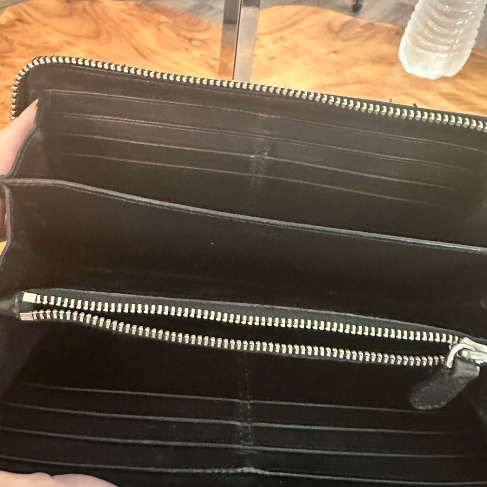 Coach Signature Embossed Zip Wallet 2017 - Picture 7 of 9